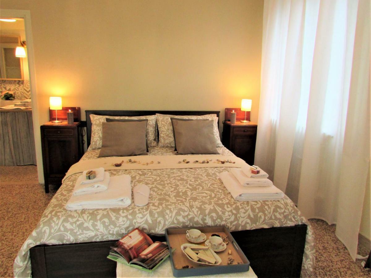 Roby'S House Casa Vacanze - Affiliato Best-Incoming Viadanica ภายนอก รูปภาพ