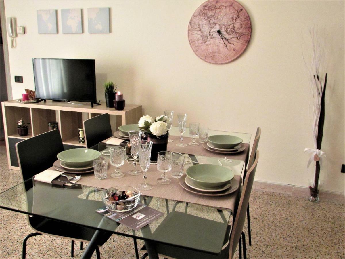 Roby'S House Casa Vacanze - Affiliato Best-Incoming Viadanica ภายนอก รูปภาพ